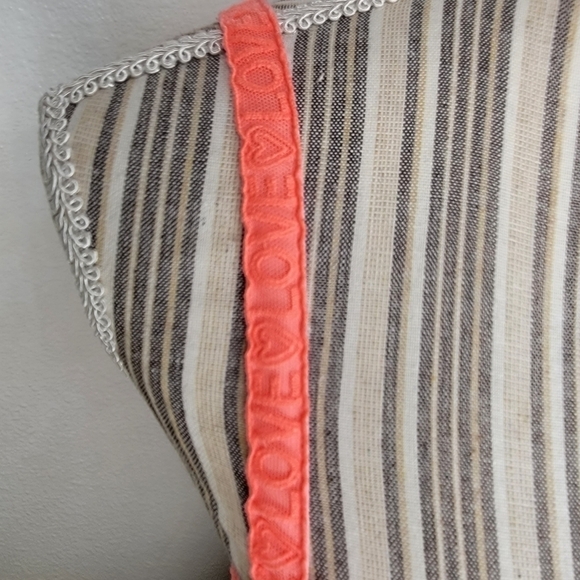 Victoria's Secret Dream Angels Push-Up Without Padding Underwire Bra - Picture 7 of 11